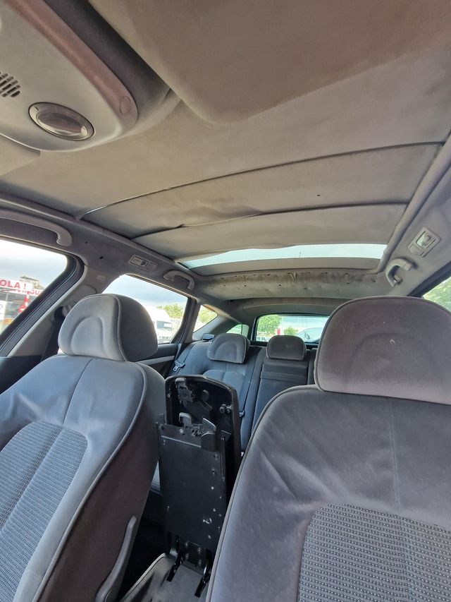 Peugeot 407 SW 2005 - Despiece