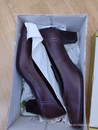 Zapatos Pitillos marrones - Piel - Nuevos