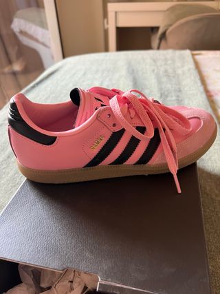 Adidas Samba Miami - Tenis Rosa