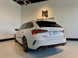 Skoda Octavia RS TECHO GARANTÍA OFICIAL ÚNICO DUEÑ