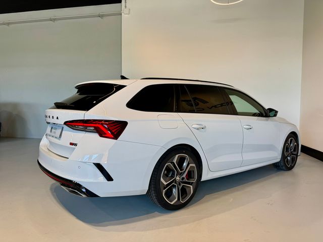 Skoda Octavia RS TECHO GARANTÍA OFICIAL ÚNICO DUEÑ