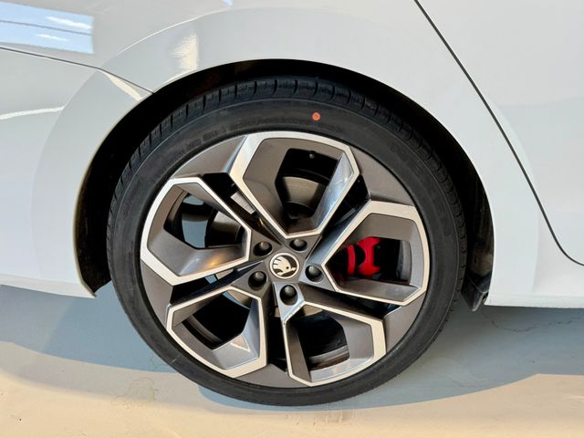 Skoda Octavia RS TECHO GARANTÍA OFICIAL ÚNICO DUEÑ