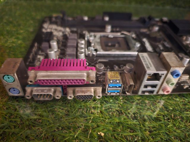 Placa base ASRock H81 Pro BTC