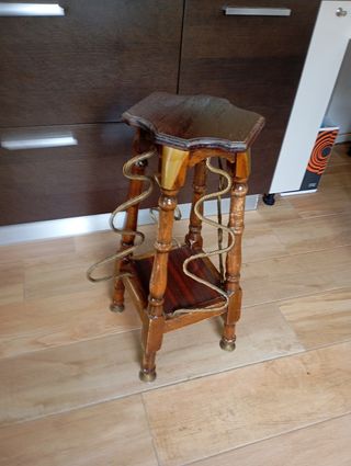 Portavaso in legno e ottone