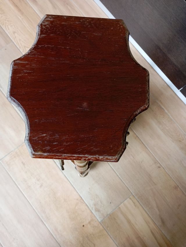 Portavaso in legno e ottone