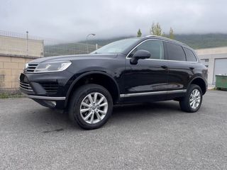 Volkswagen Touareg 2015