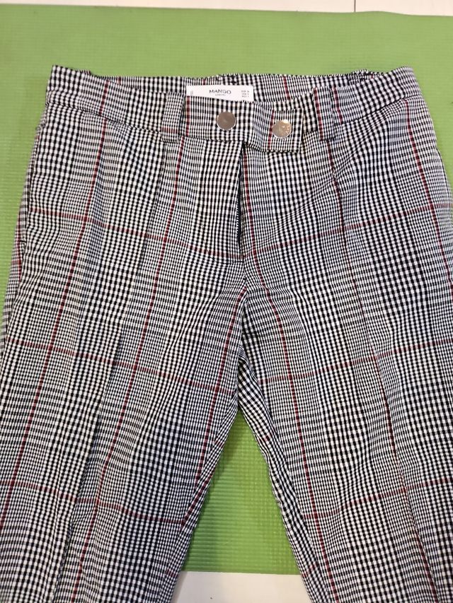 Pantalón Mango cuadros rojo-negro, talla 36