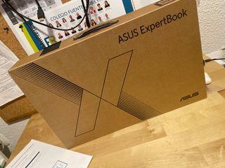 ASUS ExpertBook 8gbRam 256gb