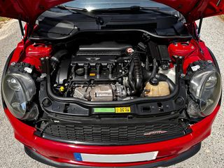 Mini Cooper S ( JCW )