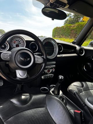 Mini Cooper S ( JCW )