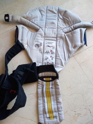 Babybjörn Baby Carrier Miracle