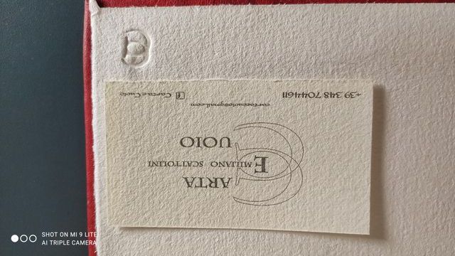 Diario in pelle rossa antico