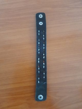 Pulsera punk años 80 - Blanco y Negro