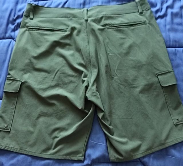Shorts Oakley Cargo - Verde Oliva