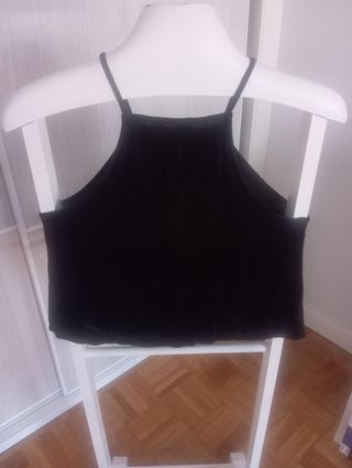 Top negro Stradivarius - Talla S
