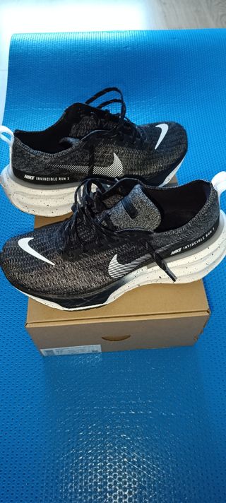 Nike Invincible 3 - talla 43