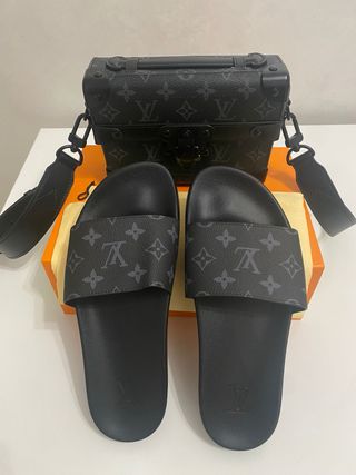Louis Vuitton Chanclas & Mini Trunk