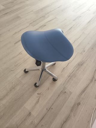 Taburete Ecopostural Pony Azul