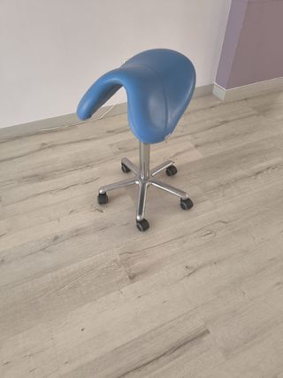 Taburete Ecopostural Pony Azul