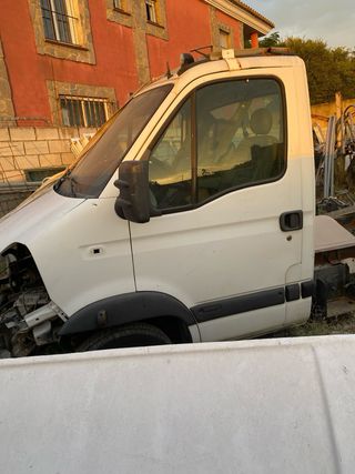 Asientos camión + motor  i muchas cosas mas 