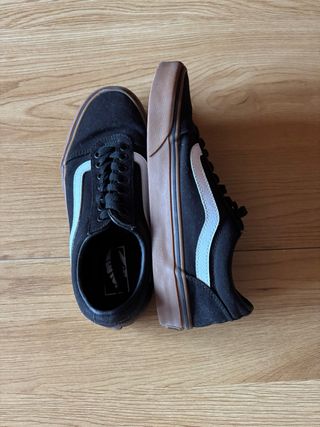 Vans Negras Marrón
