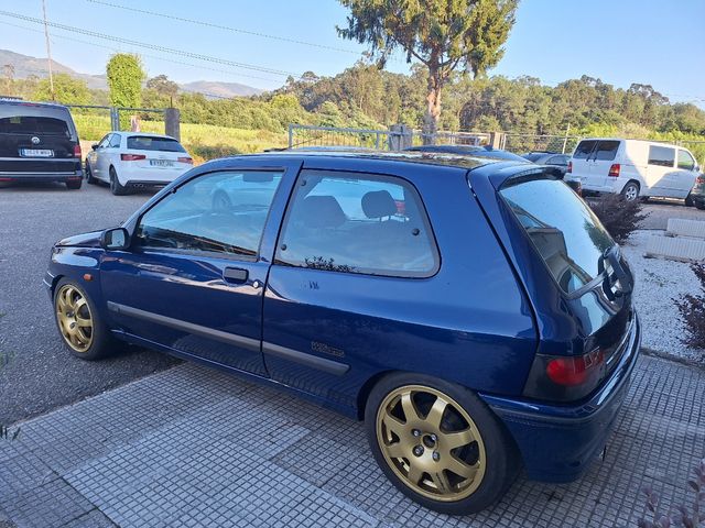 Renault Clio 1996