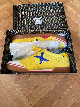 Zapatillas nuevas Munich Gresca amarillas