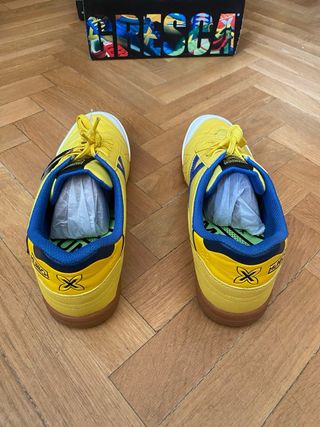Zapatillas nuevas Munich Gresca amarillas