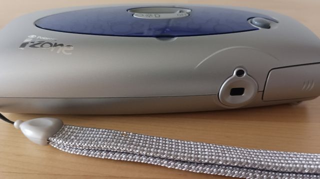 Cámara mini Polaroid.