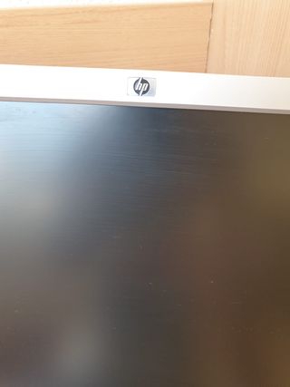 4 monitores ordenador 
30€ cada uno