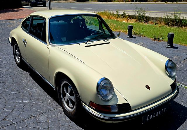 Porsche 911 2.4T Coupe 1973
