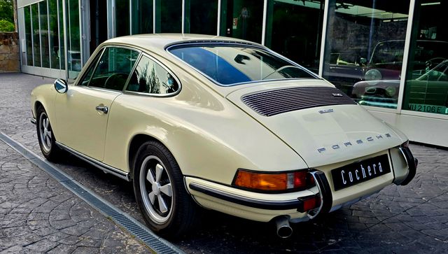 Porsche 911 2.4T Coupe 1973