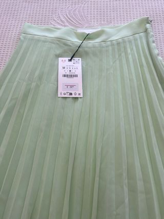 Falda plisada Zara a estrenar