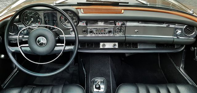 Mercedes-Benz 280SL W113 Pagoda 1970 Excepcional