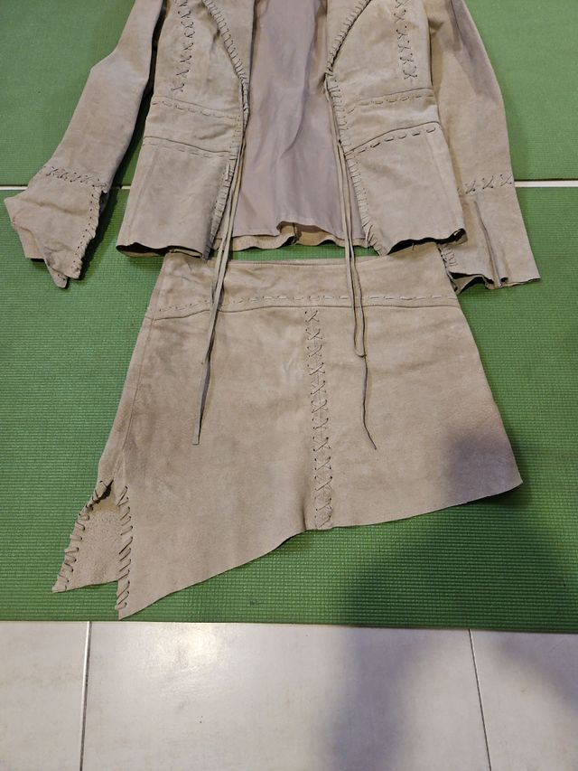 Traje ante beige Green Coast - Talla M
