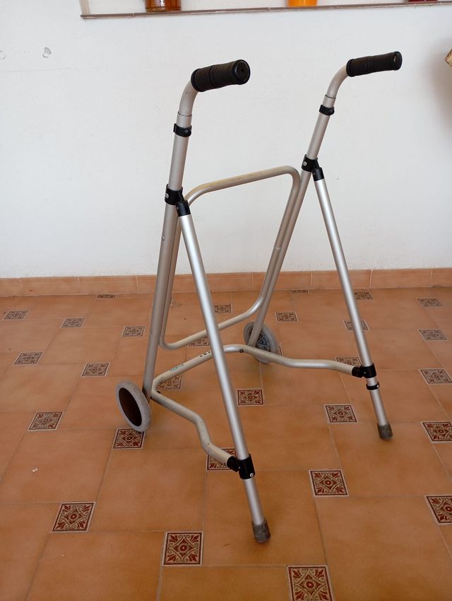 Andador plegable ligero