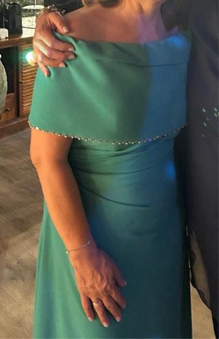 Vestido fiesta largo turquesa pedreria