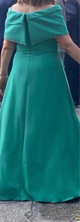 Vestido fiesta largo turquesa pedreria