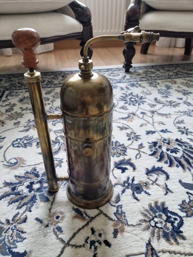 Pulverizador antiguo