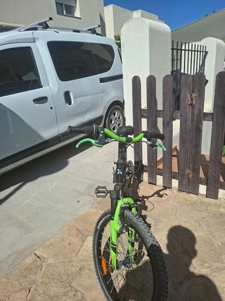 Bicicleta B'Twin niño 5-9 años