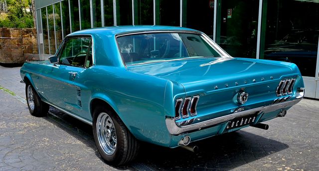 Ford Mustang Coupe  1967 V8 con Aire Acondicionado