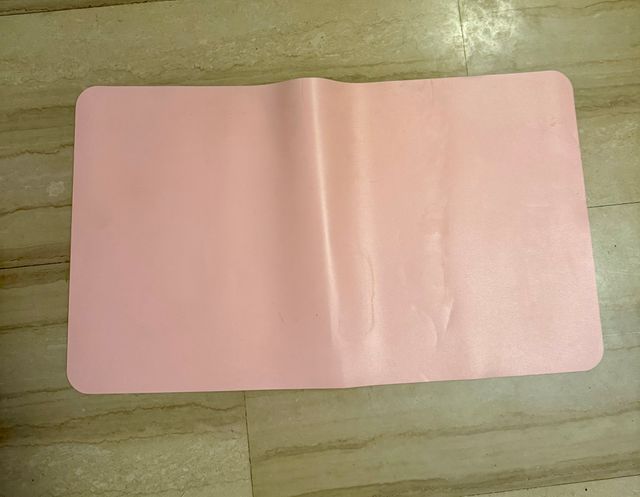 Alfombrilla ordenador rosa