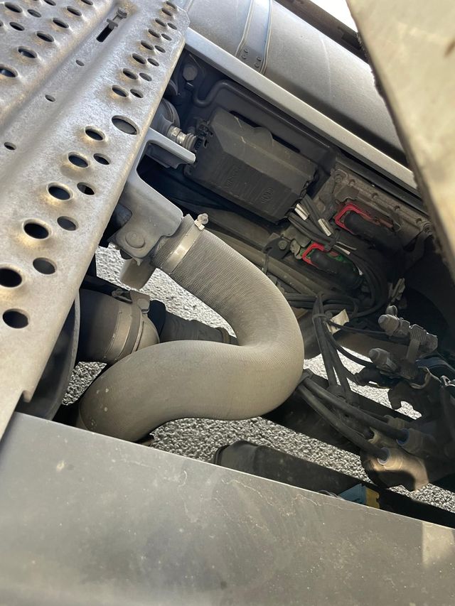 SCANIA S450: Cabeza Tractora