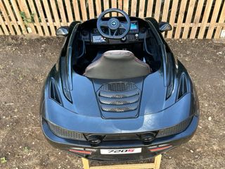Auto elettrica bimbi McLaren 720S