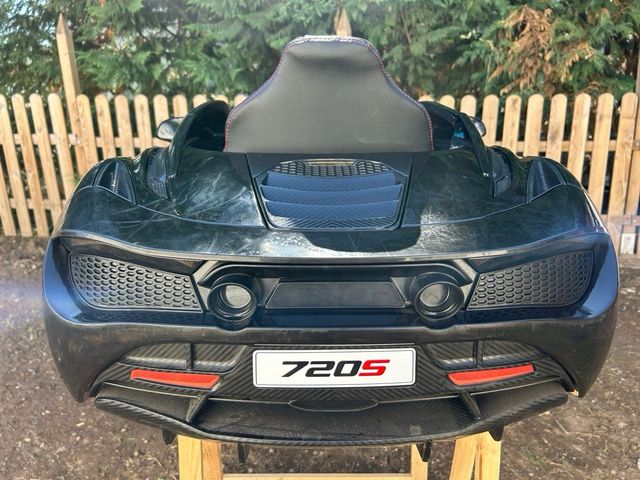 Auto elettrica bimbi McLaren 720S