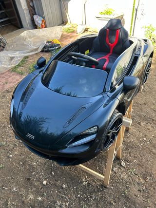 Auto elettrica bimbi McLaren 720S