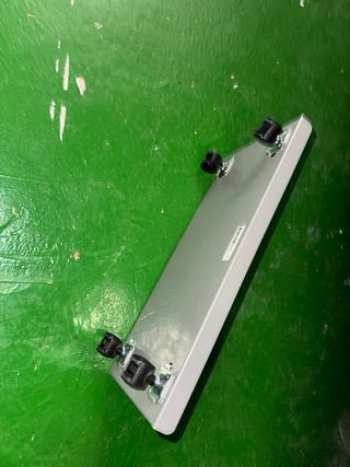Soporte para PC sobremesa c/ruedas