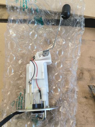 Bomba gasolina Kawasaki 49040-0738