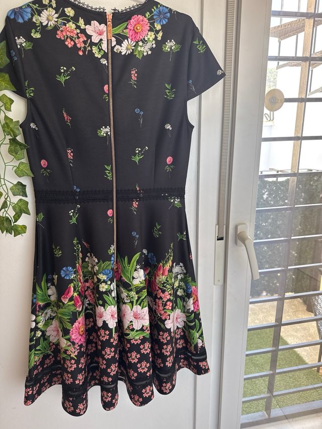 Vestido Ted Baker flores - talla S