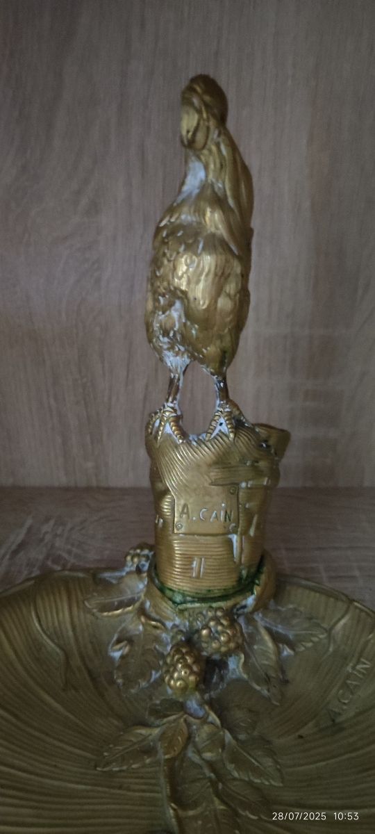 Pieza de bronce siglo XIX